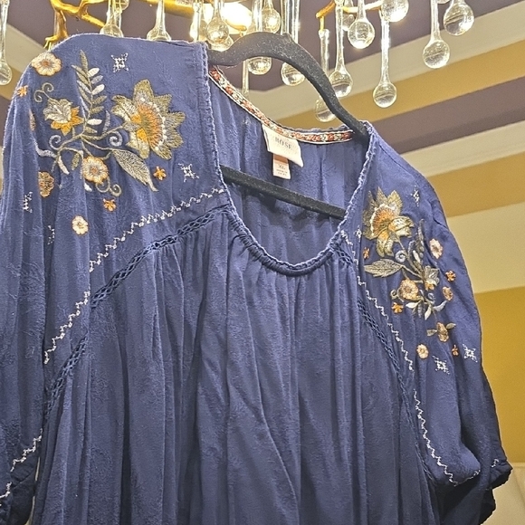 Knox Rose Floral Embroidered Blouse in Deep Blue - Picture 3 of 16